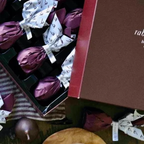 Bombones de higo con chocolate negro - Rabitos Royale