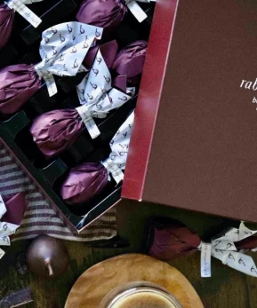 Bombones de higo con chocolate negro - Rabitos Royale