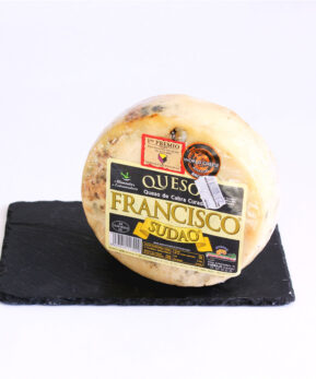 Queso de cabra curado