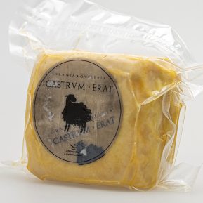Queso de oveja curado en aceite - Castrum Erat
