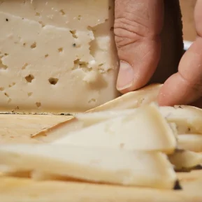 Queso curado de cabra con trufa negra - Silva Cordero